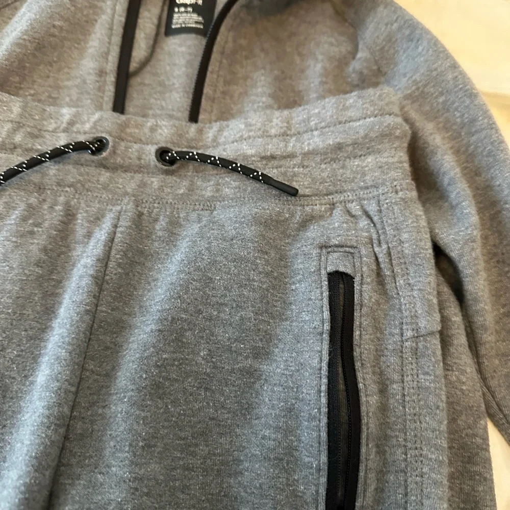 GAP Kids Charcoal Gray Jacket and Pants Set - Picture 4 of 8